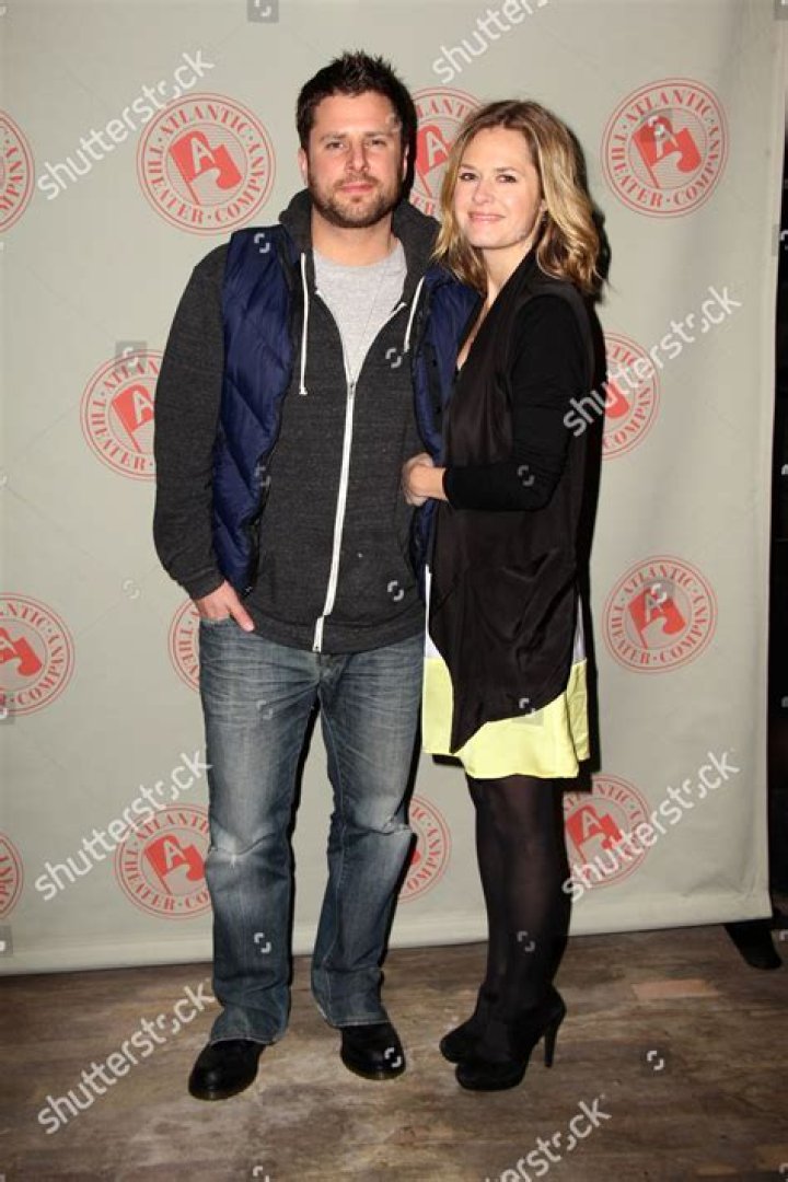 Maggie Lawson – Bio, Married, Husband, in a relationship with James Roday